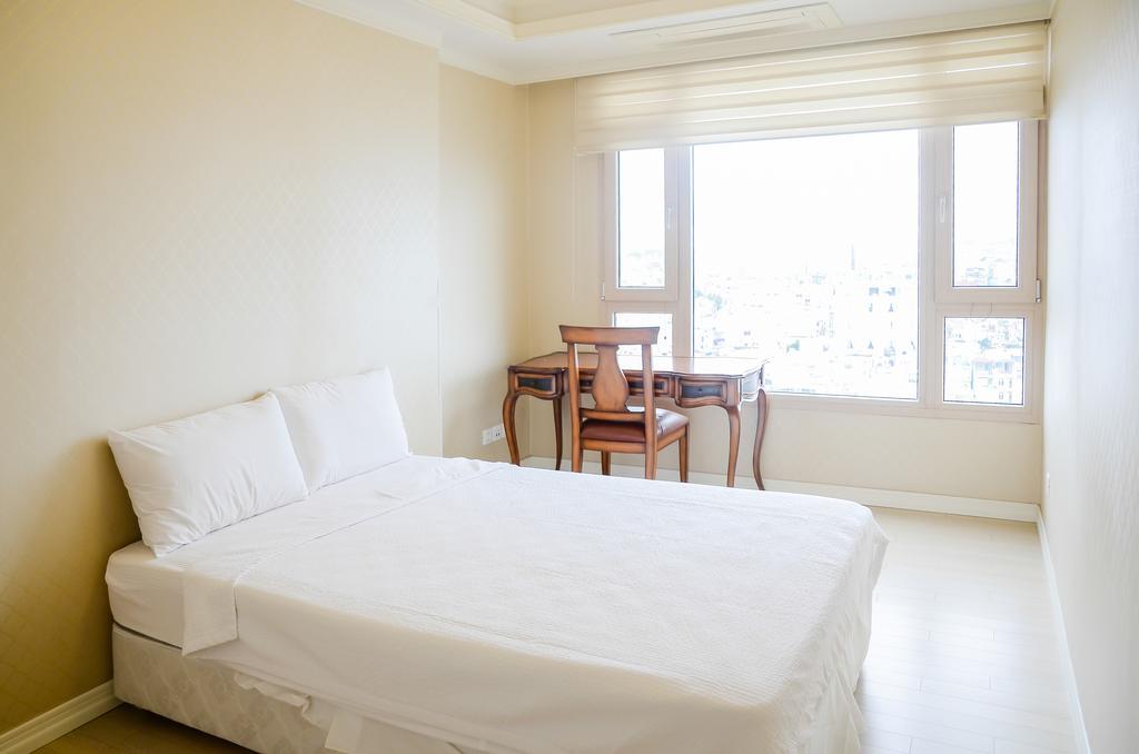 Cantavil Hoan Cau Aparthotel Bandar Ho Chi Minh Luaran gambar
